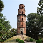 Firoz Minar, Gauda