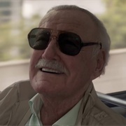 Stan Lee (Captain Marvel)