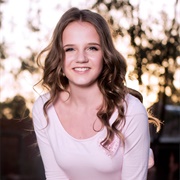 Amira Willighagen (17)