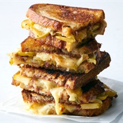 Apple Grilled Cheese