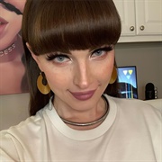 Natalie Mars (Trans Woman, She/Her)