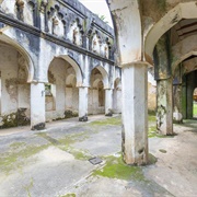 Mtoni Palace Ruins
