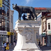 Statue of the Wolf (Romulus & Remus), Bucharest, Romania