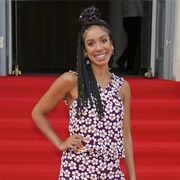 Pearl MacKie (Bisexual, She/Her)