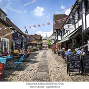 Farnham, Surrey, England