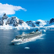 Cruise to Antarctica