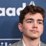 Elliot Fletcher (Trans Man, He/Him)