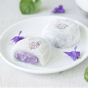 Violet Mochi