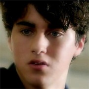 Season 7 Episode 4 "Painless"