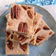 Cookie Butter Pecan Fudge