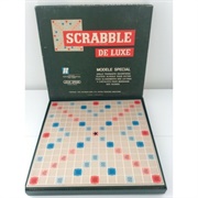 Scrabble De Luxe