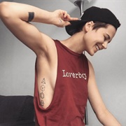 Madison Paige (Lesbian, Non-Binary, She/Her)