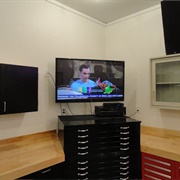 Do Repairs in Garage