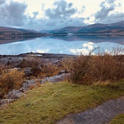 Clatteringshaws Loch