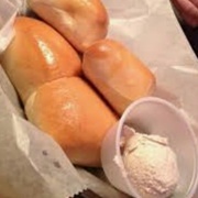 Texas Roadhouse Rolls & Cinnamon Butter