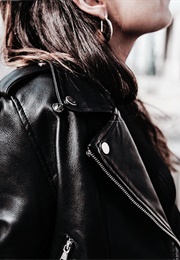 Sonnet 130 (Black Wires) (William Shakespeare)