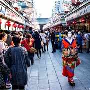 Geisha in Asakusa