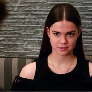 The Fosters: 5X03- &quot;Contact&quot;