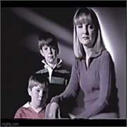 Two Boys and a Women Advert