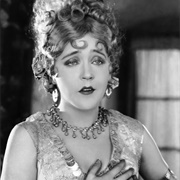 Mae Murray