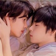 Love With Benefits (2021)