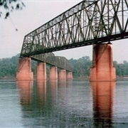 Chain of Rocks Bridge - Route 66  (Madison, IL)