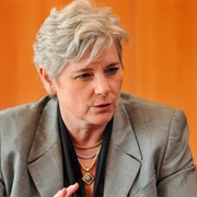 Claudia Brind-Woody (Lesbian, She/Her)