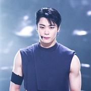 Astro Moonbin