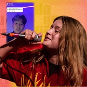 Girl in Red (Gay, She/Her)