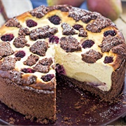 Pear &amp; Blackberry Cheesecake