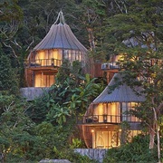 Treehouse Hotel