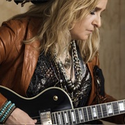 Melissa Etheridge (Lesbian, She/Her)