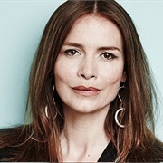 Saffron Burrows (Bisexual, She/Her)