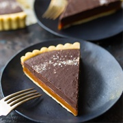 Chocolate Caramel Tort