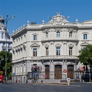 Palacio De Linares