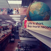 Ideas Music and Books- Hawaii