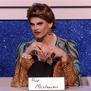 Elliott With 2 Ts as Rue McClanahan