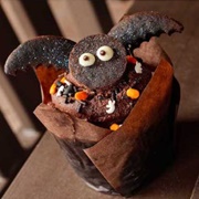 Going Batty Halloween Cupcake