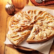 Apple Cream Pizza