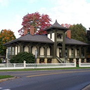 Honolulu House, Marshall, Michigan