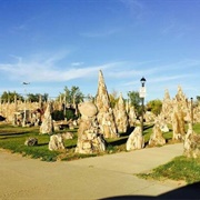 Hugh Glass Monument in Lemmon, SD