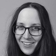 Lucy Niles (Lesbian, She/Her)