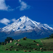 Mt. Taranaki/Mt. Egmont, New Zealand