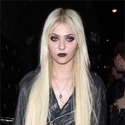 Taylor Momsen