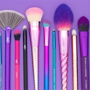 Moda Brushes
