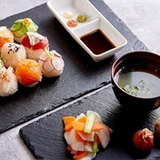 Take a Sushi Cooking Class in Japan