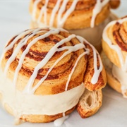 Cinnamon Roll Ice Cream Sandwiches