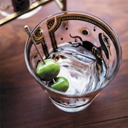 Double Dry Martini on the Rocks