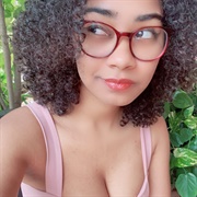 Anairis Quinones (Bisexual/Demisexual, She/Her)