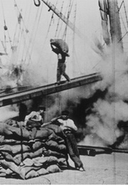 Déchargement D'un Navire (1896)